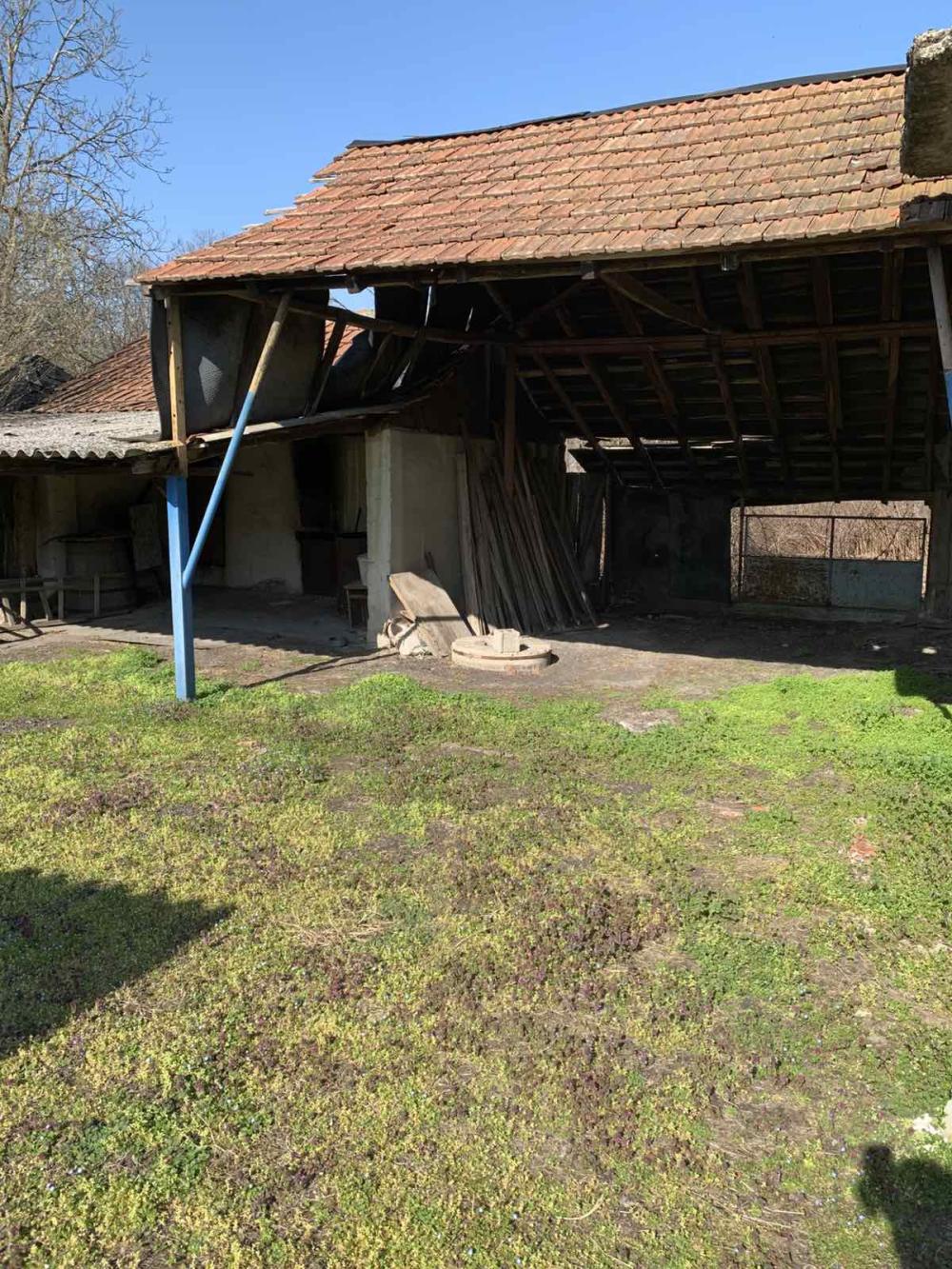 Slika 9 - Veliki Crljeni,  Kuća na prodaju, 190m2, 85.000€