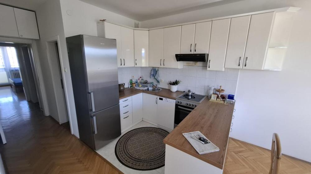 Slika 4 - Četvorosoban stan na prodaju, 100m2, 400.000€
