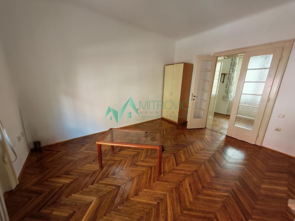 Slika 2 - Dvoiposoban stan na prodaju, 72m2, 211.000€