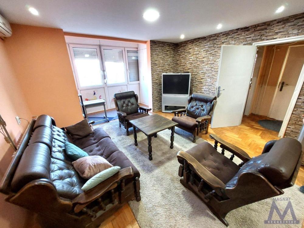 Slika 1 - Dvoiposoban stan za izdavanje, 500€