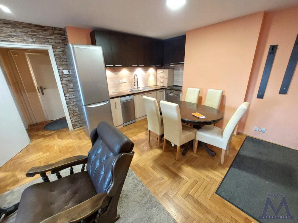 Slika 3 - Dvoiposoban stan za izdavanje, 500€