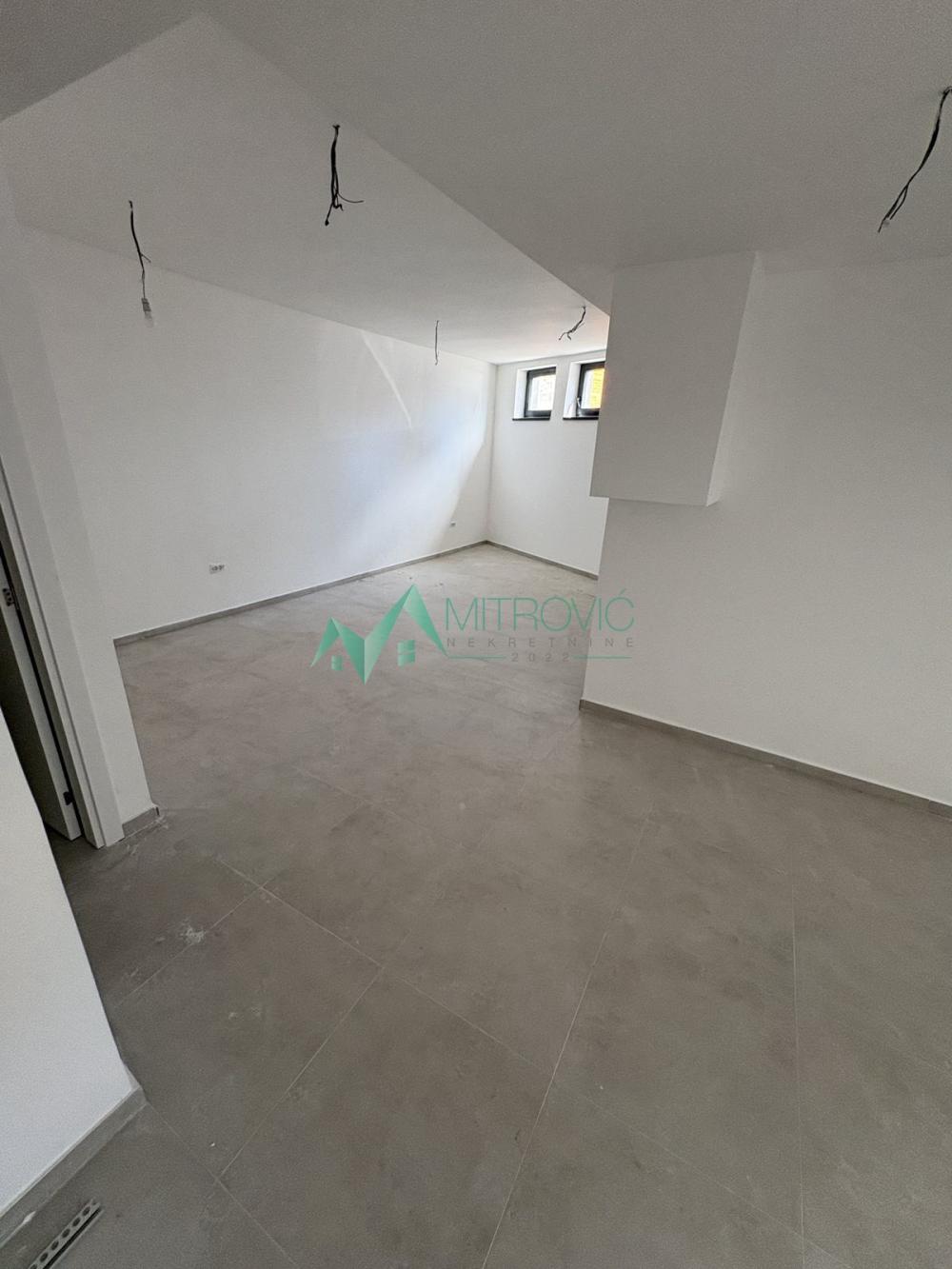 Slika 8 -  Lokal za izdavanje, 134m2, 1.000€