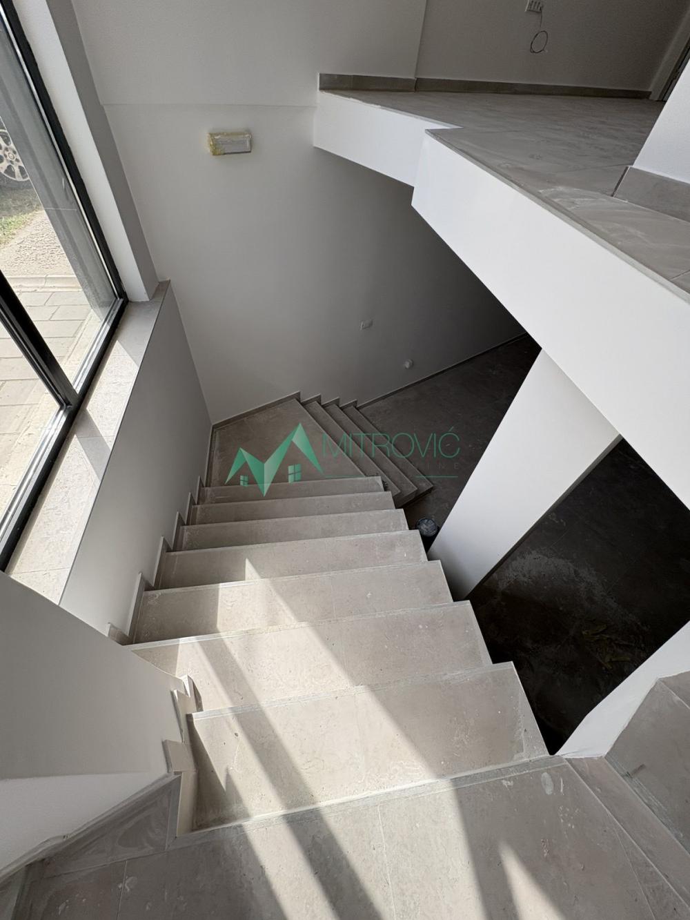 Slika 5 -  Lokal za izdavanje, 134m2, 1.000€