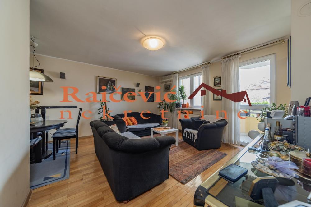 Slika 1 - Dr Drage Ljocic, Četvorosoban stan na prodaju, 93m2, 250.000€