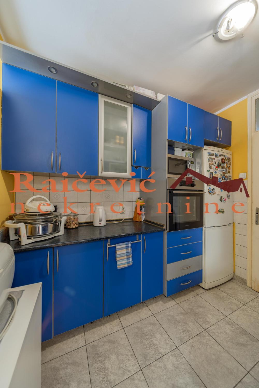 Slika 6 - Dr Drage Ljocic, Četvorosoban stan na prodaju, 93m2, 250.000€