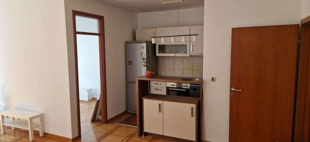 Slika 5 - Đakovačka, Trosoban stan za izdavanje, 57m2, 650€