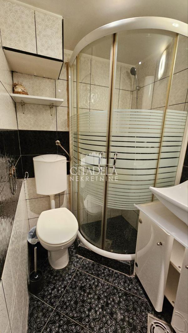 Slika 8 - Džordža Vašingtona, Dvosoban stan na prodaju, 18m2, 85.000€