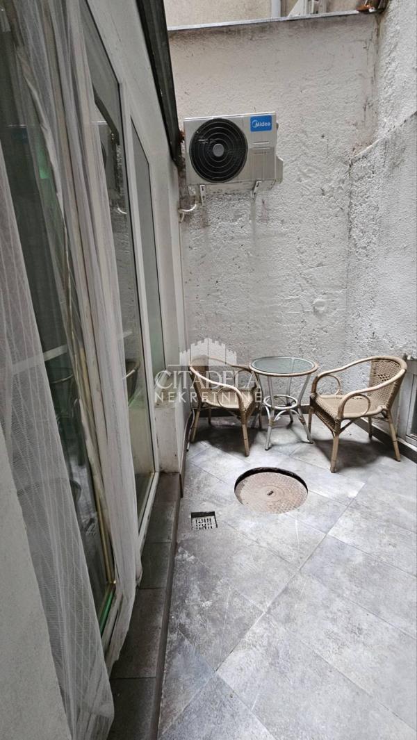 Slika 10 - Džordža Vašingtona, Dvosoban stan na prodaju, 18m2, 85.000€