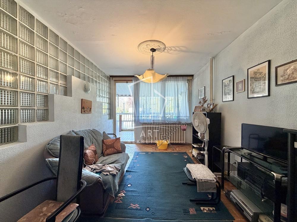 Glavna slika -Braće Srnić, Trosoban stan na prodaju, 103m2, 250.000€