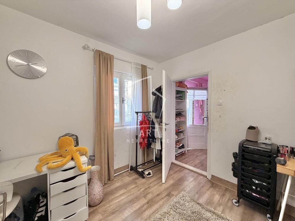 Slika 9 - Dimitrija Koturovića, Kuća na prodaju, 89m2, 210.000€
