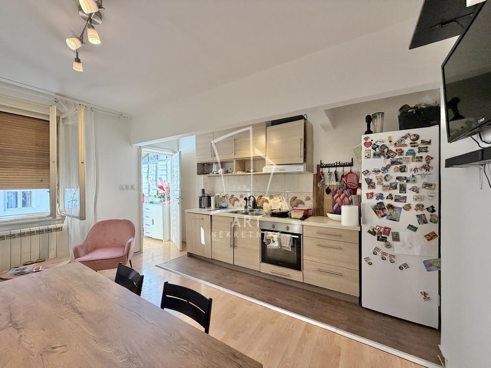 Slika 2 - Dimitrija Koturovića, Kuća na prodaju, 89m2, 210.000€