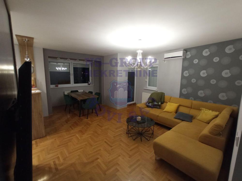 Slika 1 - Četvorosoban stan na prodaju, 83m2, 206.000€