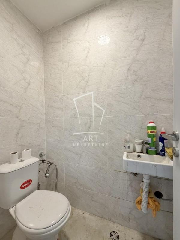 Slika 7 - Preševska,  Lokal za izdavanje, 61m2, 900€