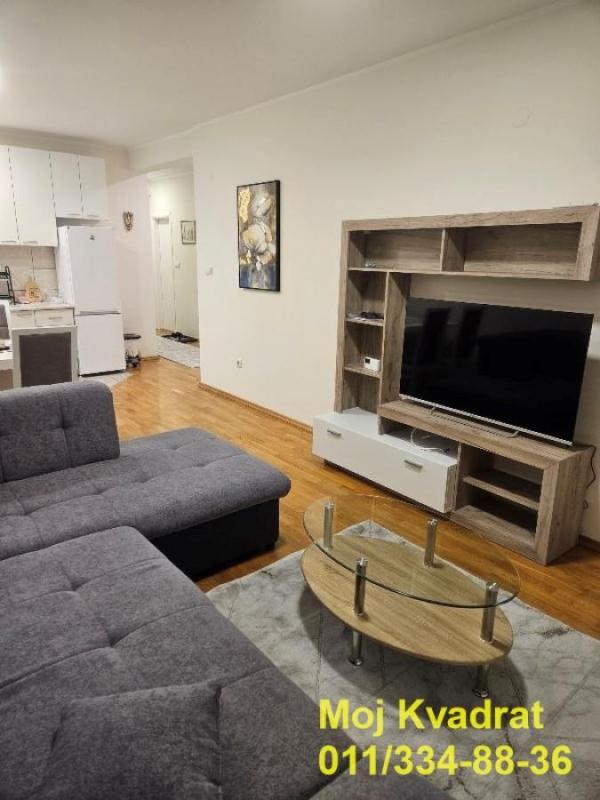 Slika 3 - Trosoban stan za izdavanje, 55m2, 800€