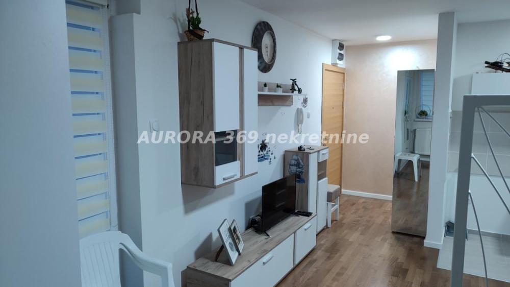 Slika 1 - Jednosoban stan za izdavanje, 36m2, 300€