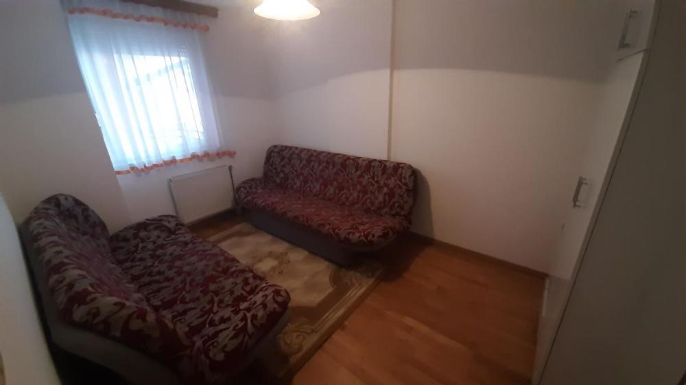 Slika 6 - Dvosoban stan za izdavanje, 48m2, 400€