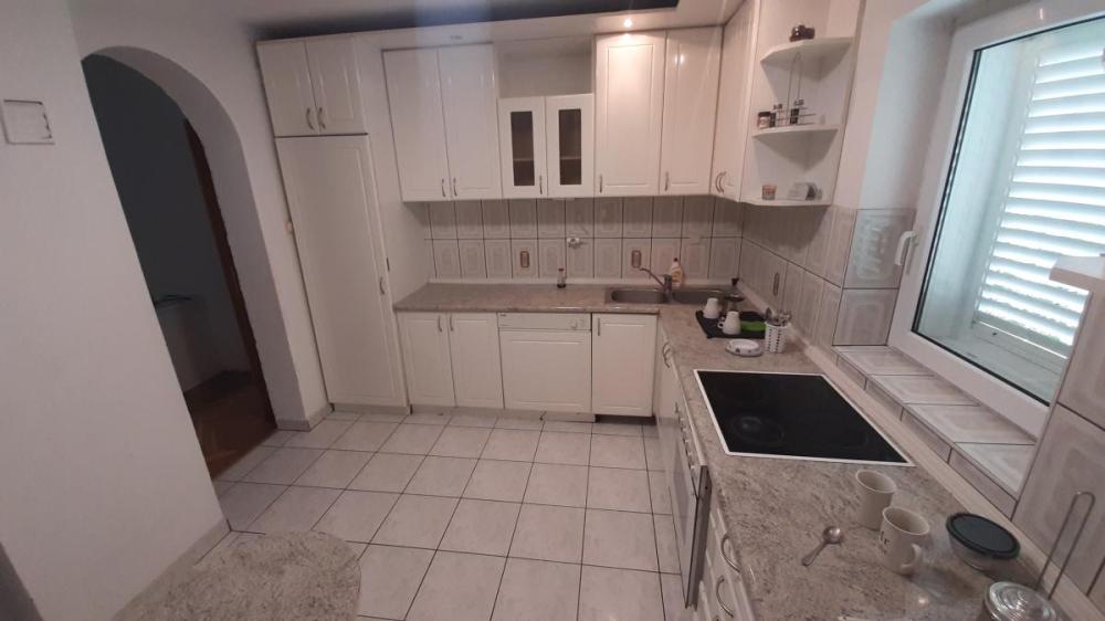 Slika 11 -  Kuća na prodaju, 200m2, 230.000€