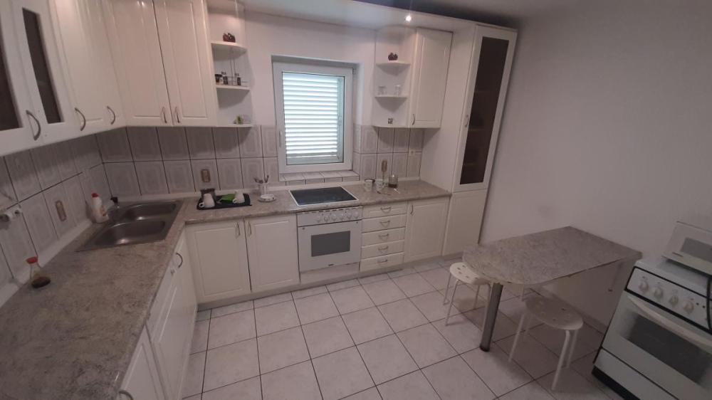 Slika 10 -  Kuća na prodaju, 200m2, 230.000€