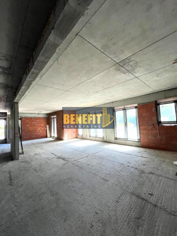 Slika 4 - Četvorosoban stan na prodaju, 150m2, 825.000€