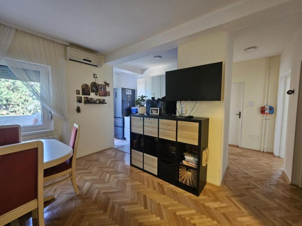 Slika 1 - Dvoiposoban stan za izdavanje, 55m2, 550€