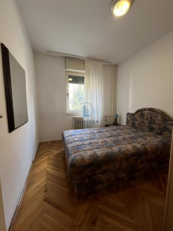 Slika 8 - Marka Čelebonovića, Trosoban stan za izdavanje, 90m2, 850€