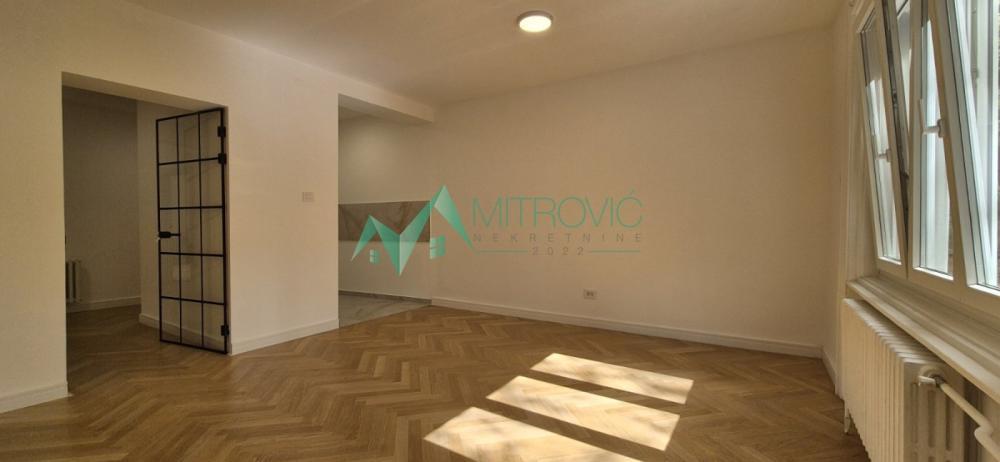 Glavna slika -Trosoban stan na prodaju, 85m2, 306.425€