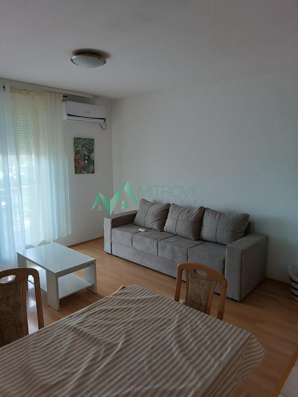 Slika 1 - Dvosoban stan za izdavanje, 42m2, 340€