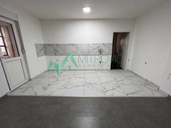 Slika 4 -  Lokal za izdavanje, 126m2, 500€