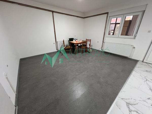 Slika 1 -  Lokal za izdavanje, 126m2, 500€