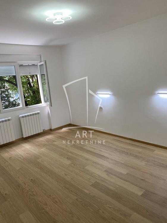 Slika 3 - Poenkareova, Trosoban stan za izdavanje, 63m2, 850€