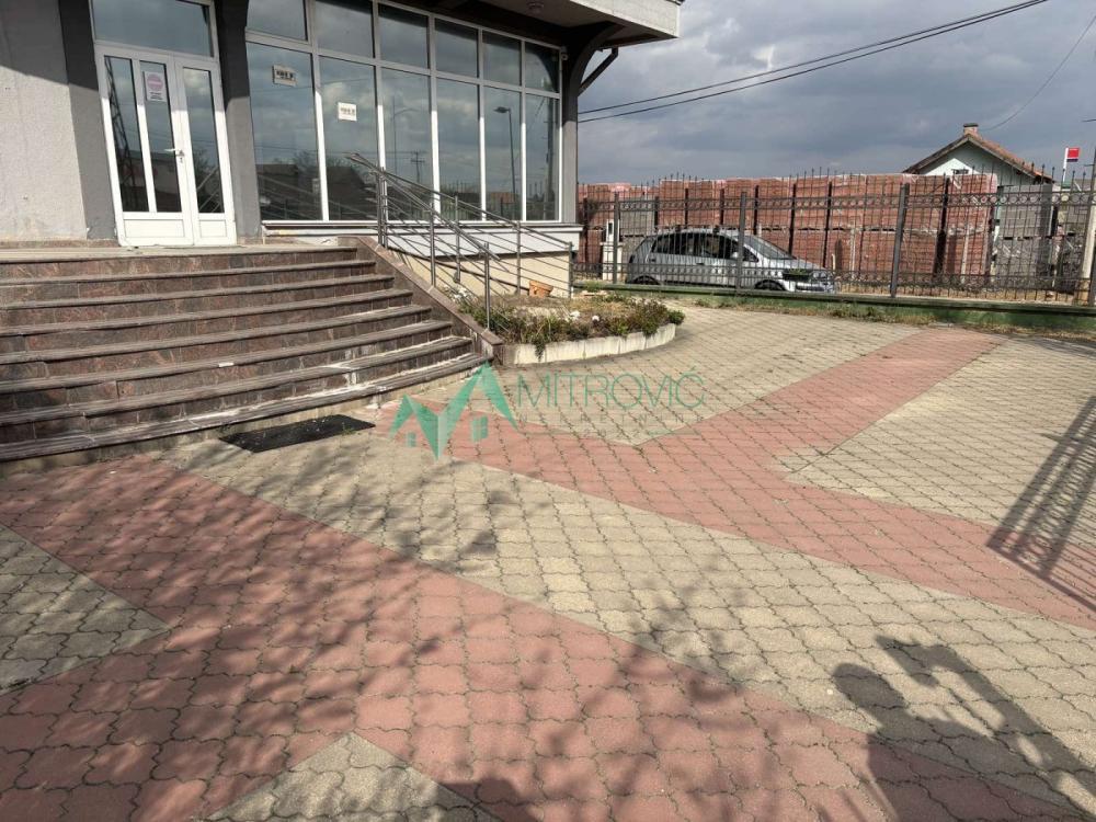 Glavna slika - Lokal za izdavanje, 1044m2, 7.500€