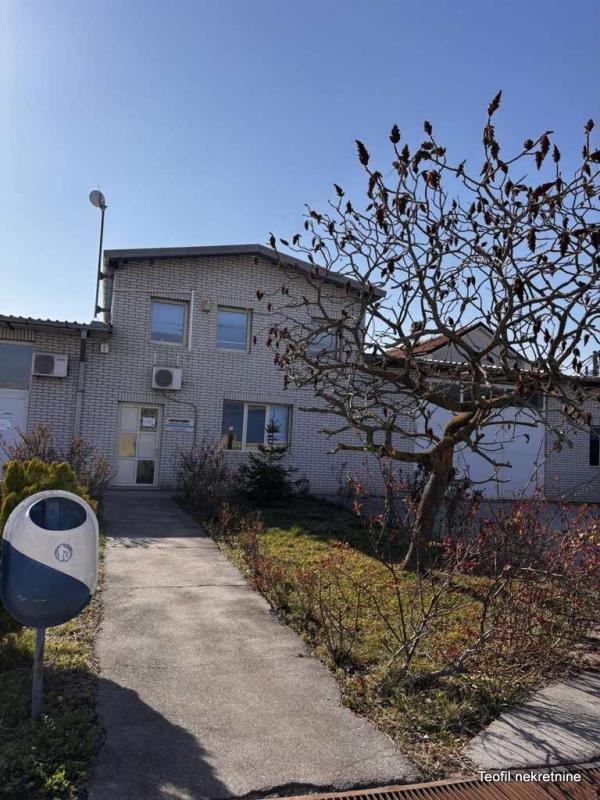 Slika 1 - Pita Maravića,  Lokal za izdavanje, 500m2, 2.800€