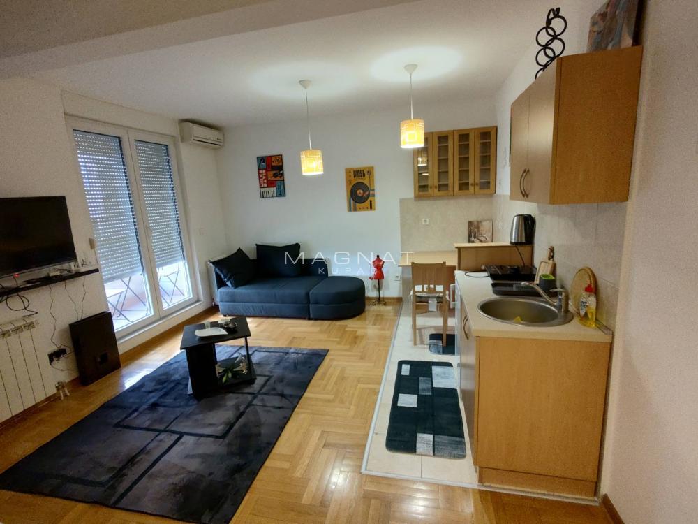 Glavna slika -Hadži Melentijeva, Jednosoban stan za izdavanje, 32m2, 450€