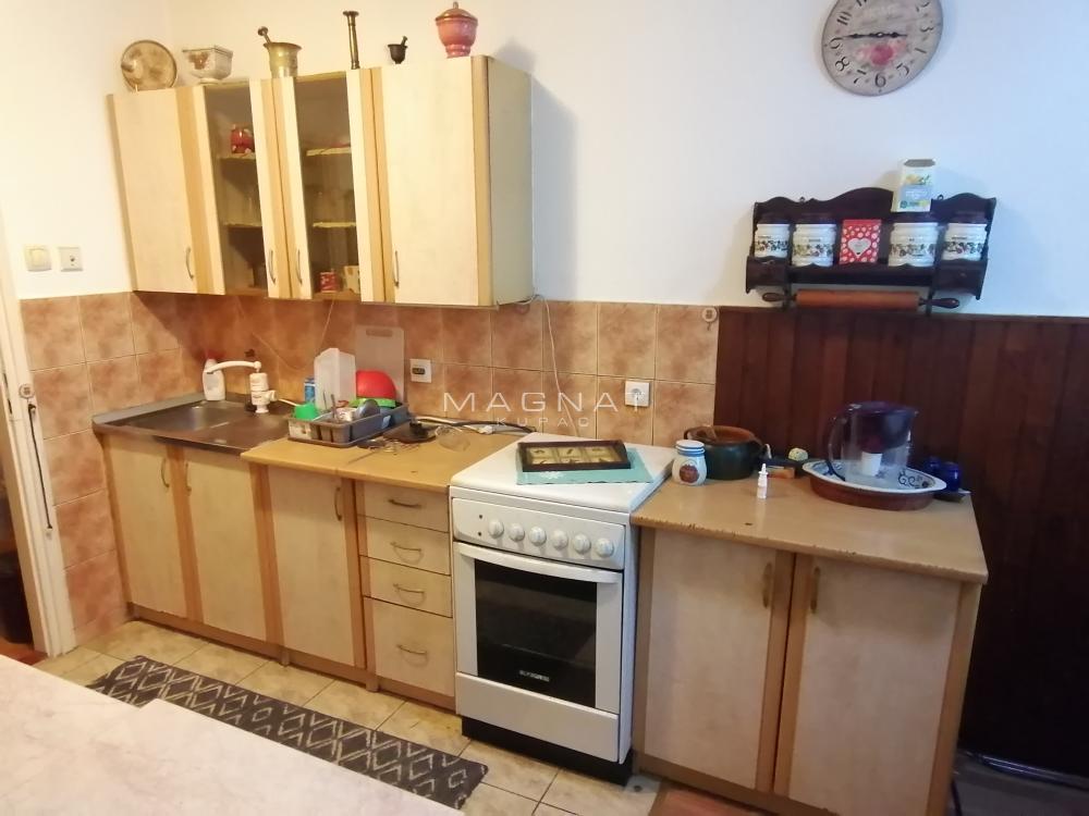 Slika 9 - Milana Toplice, Trosoban stan na prodaju, 66m2, 118.000€