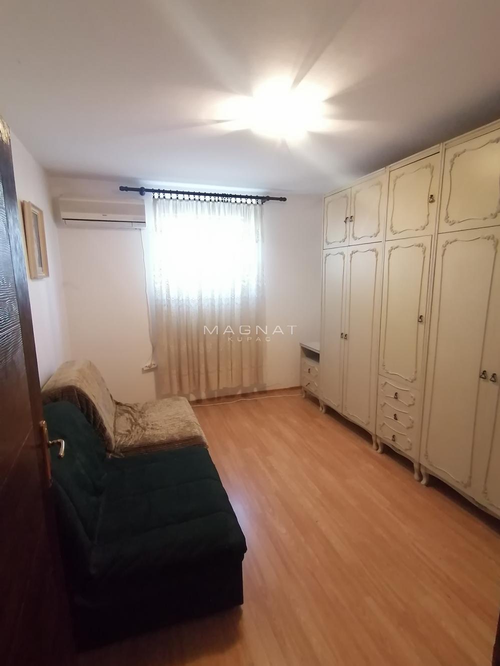Slika 4 - Milana Toplice, Trosoban stan na prodaju, 66m2, 118.000€