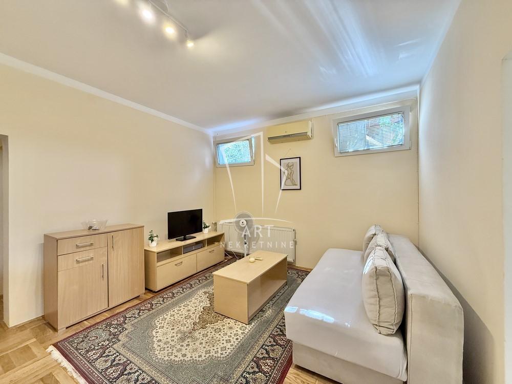 Slika 1 - Petra Lubarde, Dvosoban stan na prodaju, 42m2, 97.000€