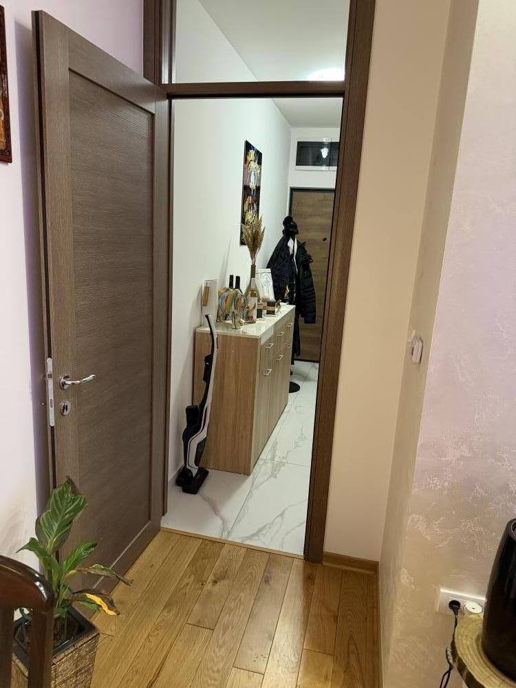 Slika 4 - Dvosoban stan za izdavanje, 54m2, 200€