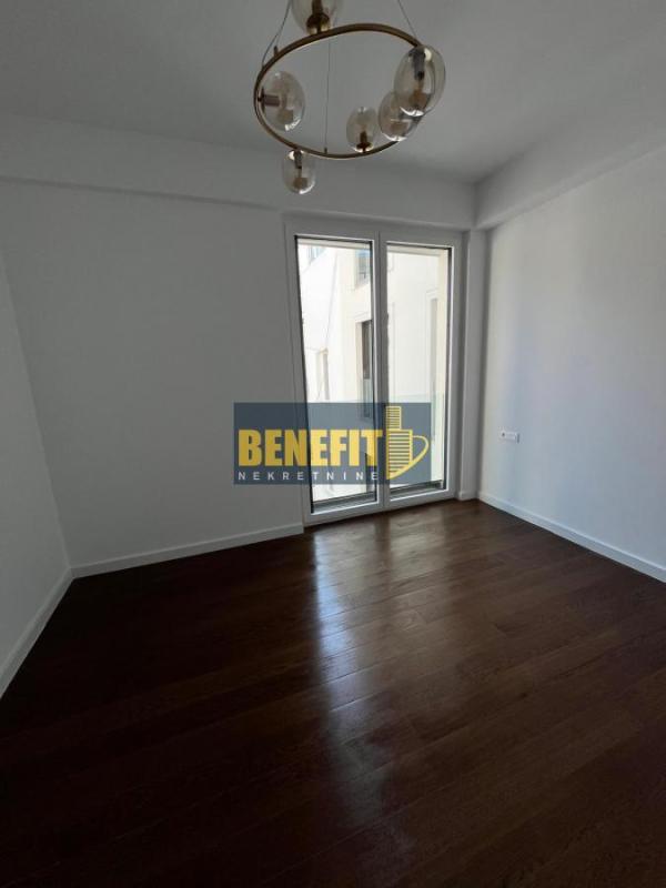 Slika 4 - Trosoban stan za izdavanje, 90m2, 1.600€