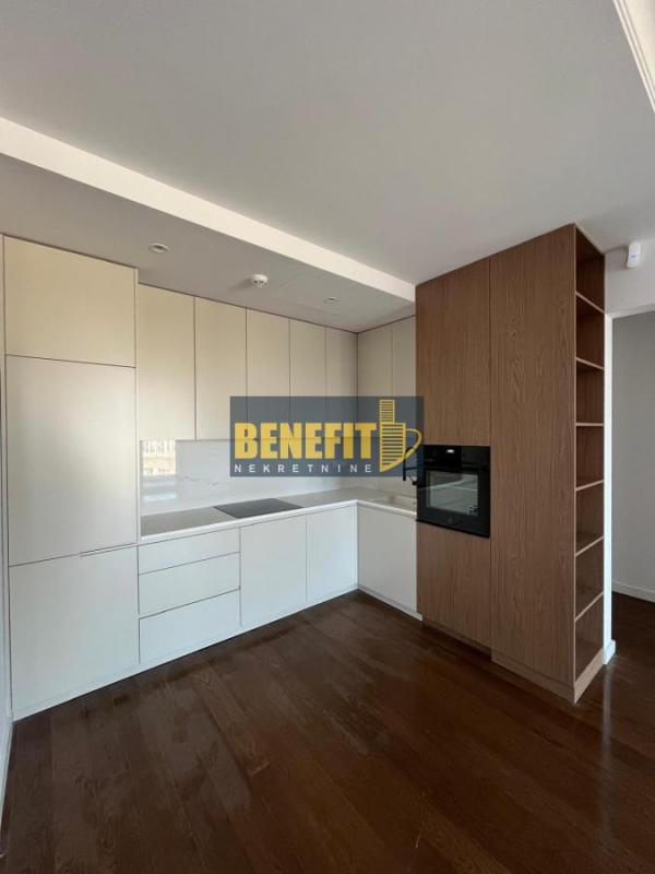 Slika 3 - Trosoban stan za izdavanje, 90m2, 1.600€