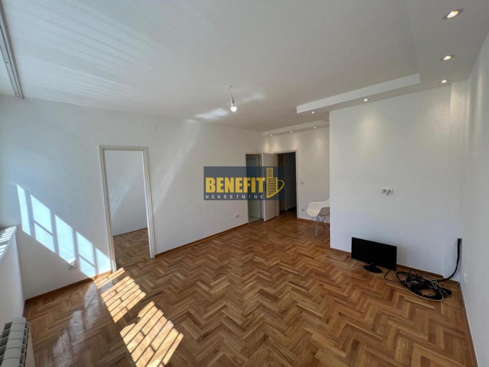 Glavna slika - Lokal za izdavanje, 67m2, 1.100€