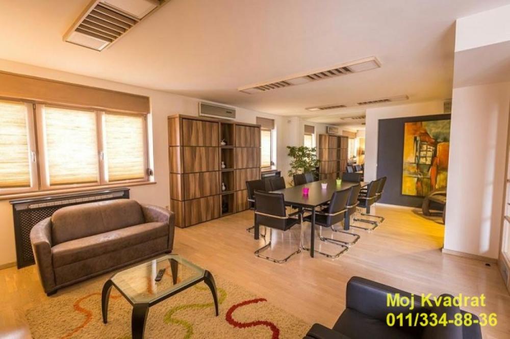 Slika 1 - Dvosoban stan za izdavanje, 150m2, 1.100€