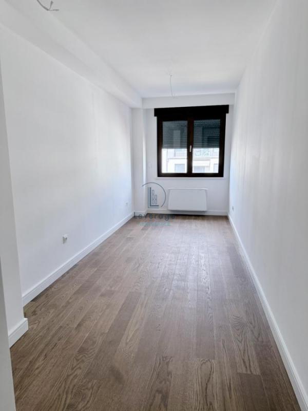 Slika 6 - Četvorosoban stan na prodaju, 122m2, 549.000€