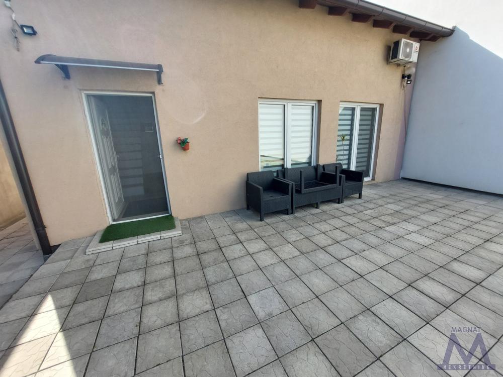 Slika 11 -  Stan za izdavanje, 1.500€