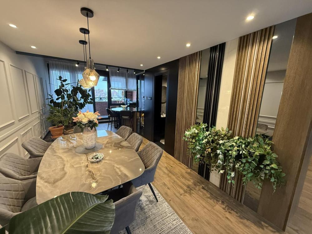 Slika 1 - Četvorosoban stan na prodaju, 167m2, 1.418.310€