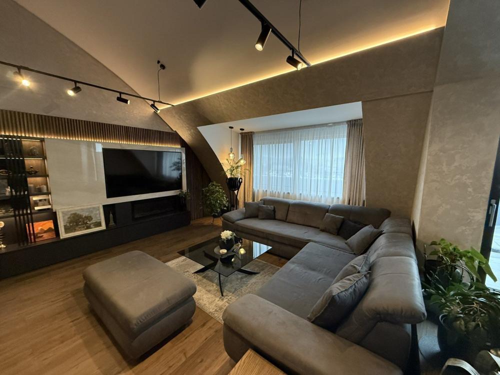 Slika 2 - Četvorosoban stan na prodaju, 167m2, 1.418.310€