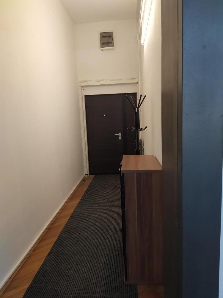 Slika 3 -  Lokal za izdavanje, 47m2, 600€