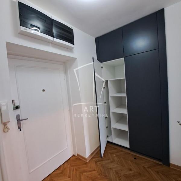 Slika 2 - Sremskih odreda, Jednoiposoban stan za izdavanje, 38m2, 500€