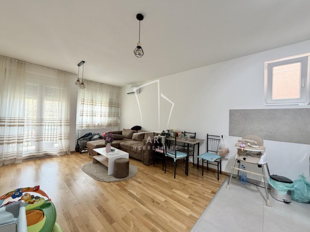 Slika 3 - Ivana Milutinovića, Jednoiposoban stan na prodaju, 42m2, 99.000€