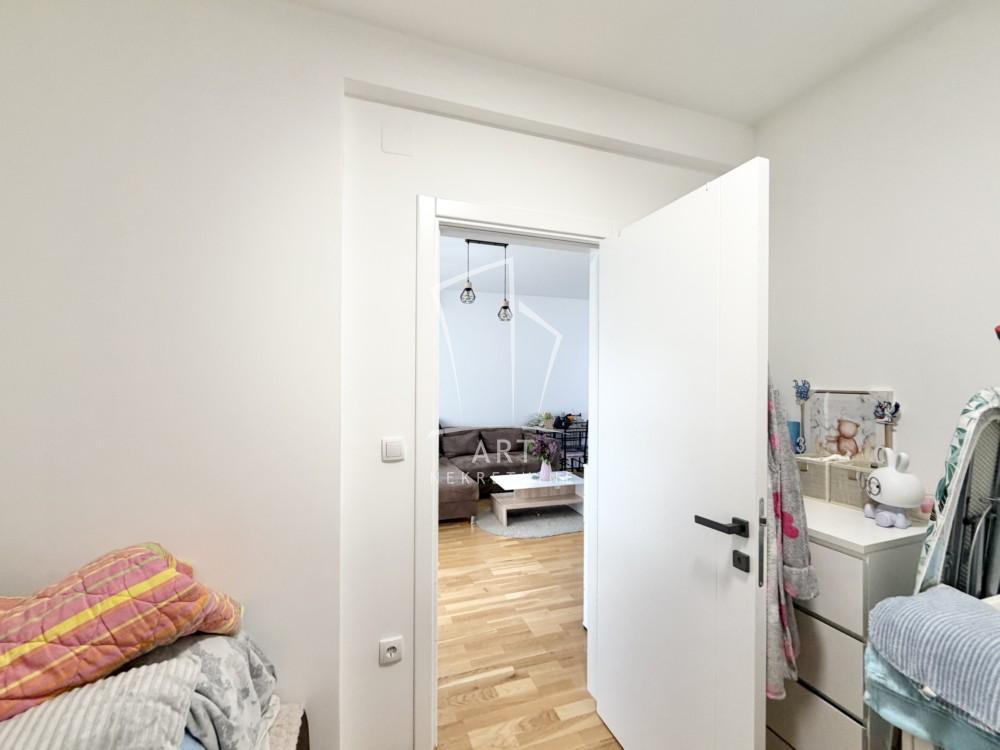 Slika 5 - Ivana Milutinovića, Jednoiposoban stan na prodaju, 42m2, 99.000€