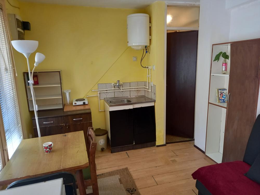 Slika 6 - Sindjelicev Trg 16, Jednosoban stan za izdavanje, 20m2, 175€